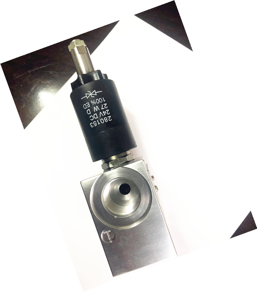 VOLVO HYDRAULIC SOLENOID 2_副本.jpg